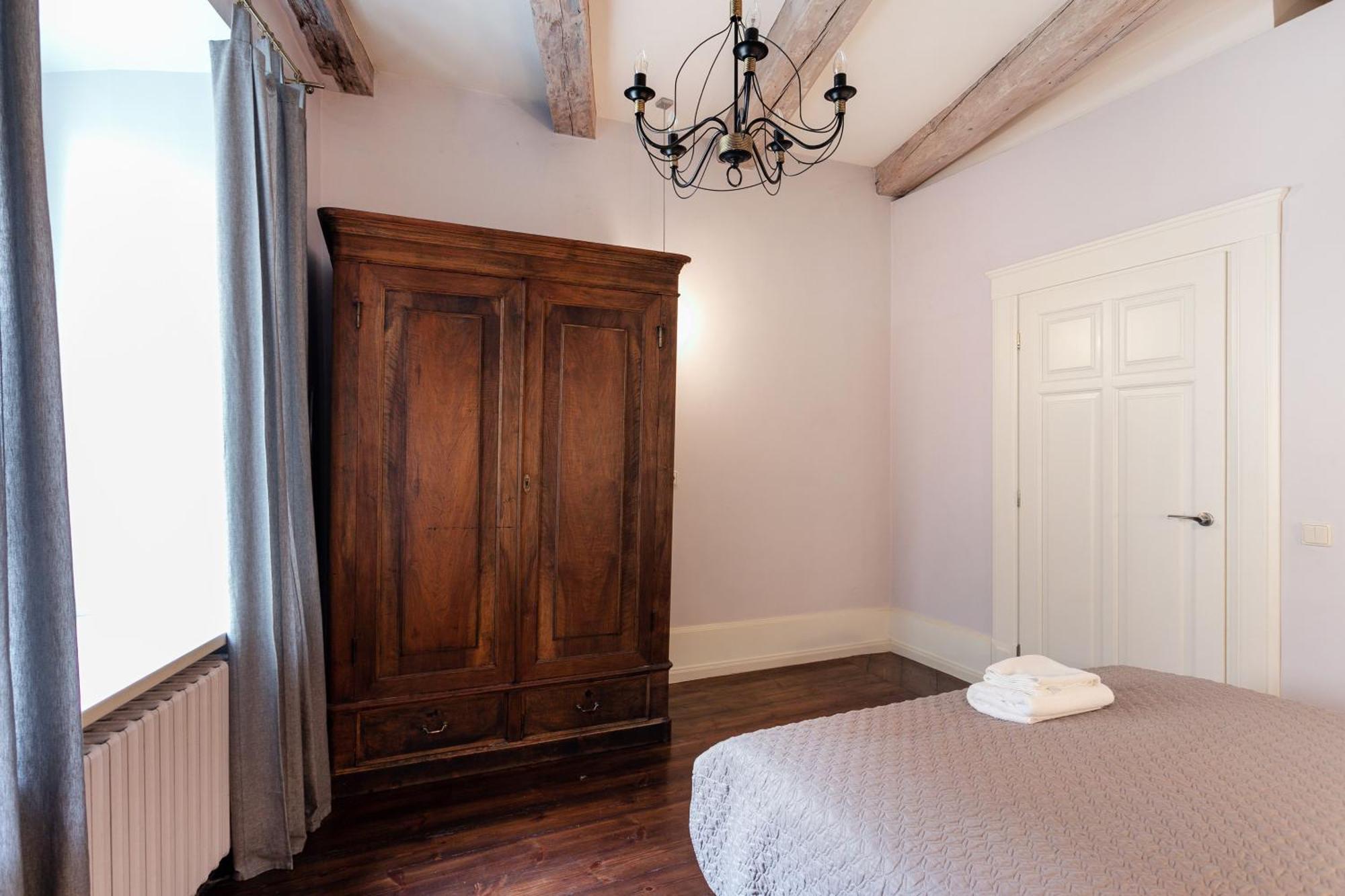 3 Bedroom Duplex Next To The Gates Of Dawn Vilnius