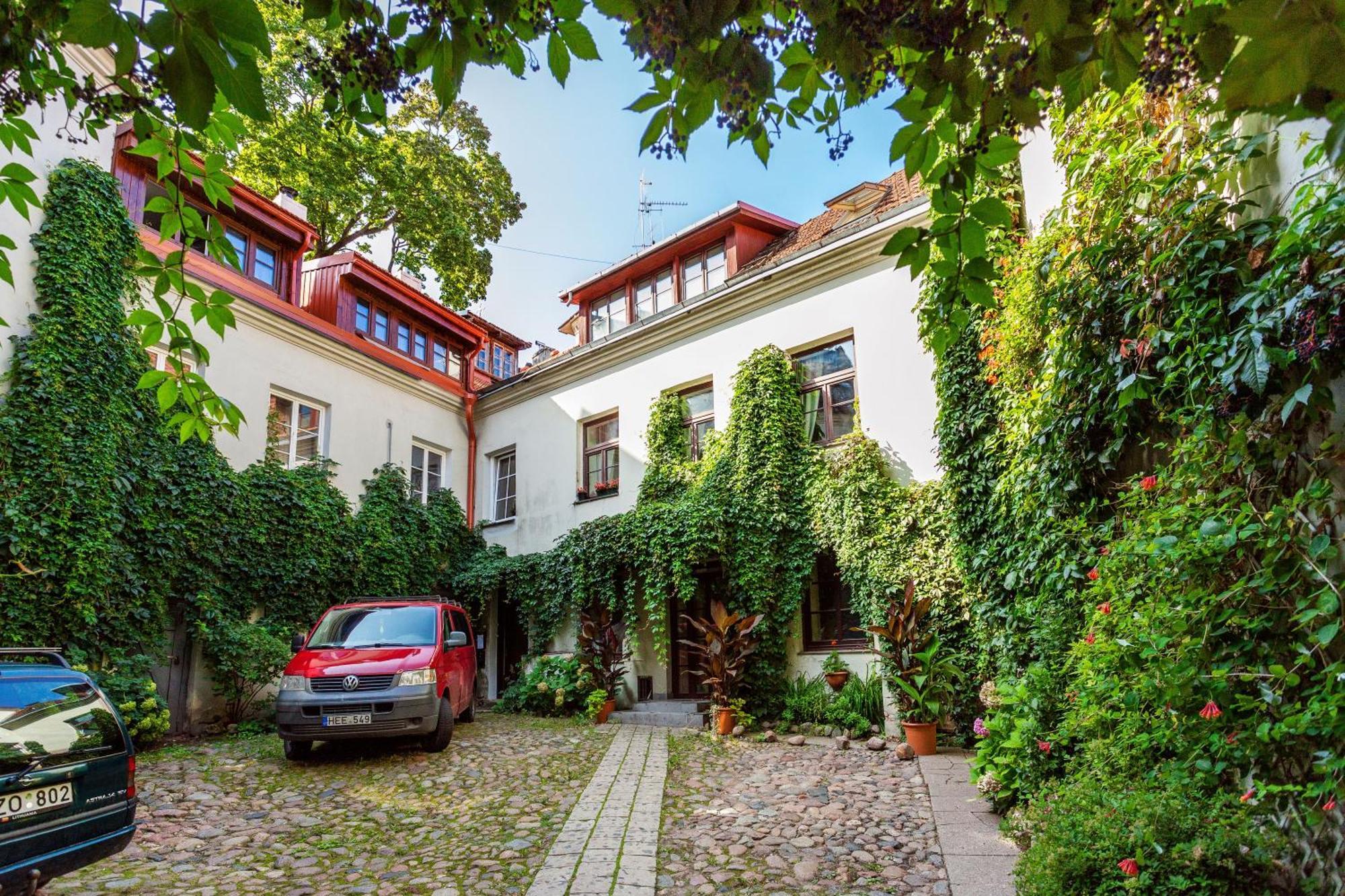 3 Bedroom Duplex Next To The Gates Of Dawn * Vilnius